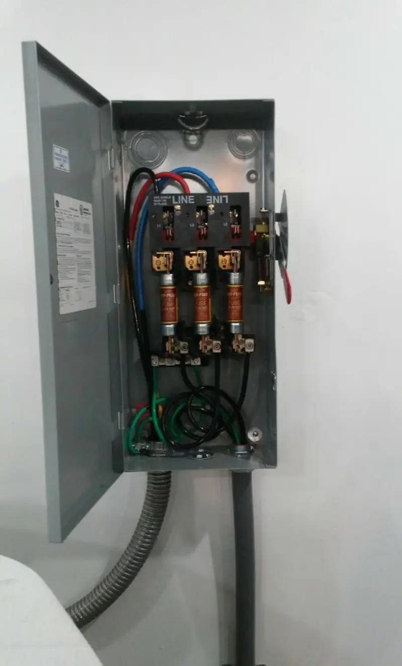 Three-phase disconnect switch installed for Electrical Wiring & Rewiring in Crockett